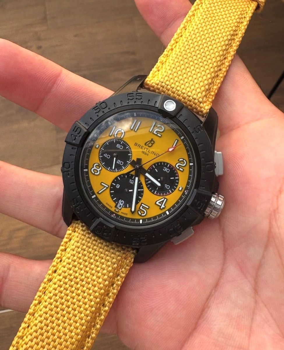 Breitling Avenger Chronograph 43